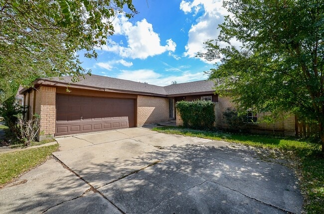 Building Photo - 13107 Northfleet Dr