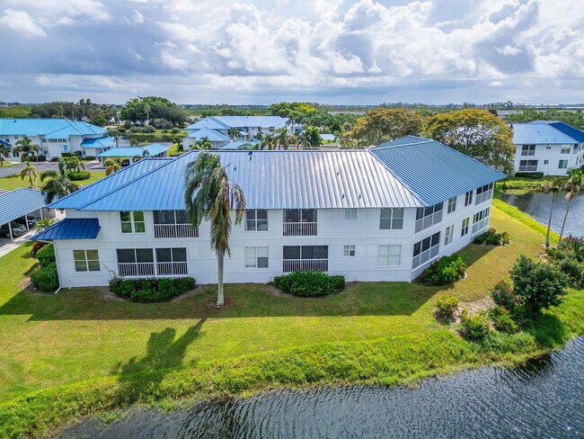 Building Photo - 840 Audubon Dr
