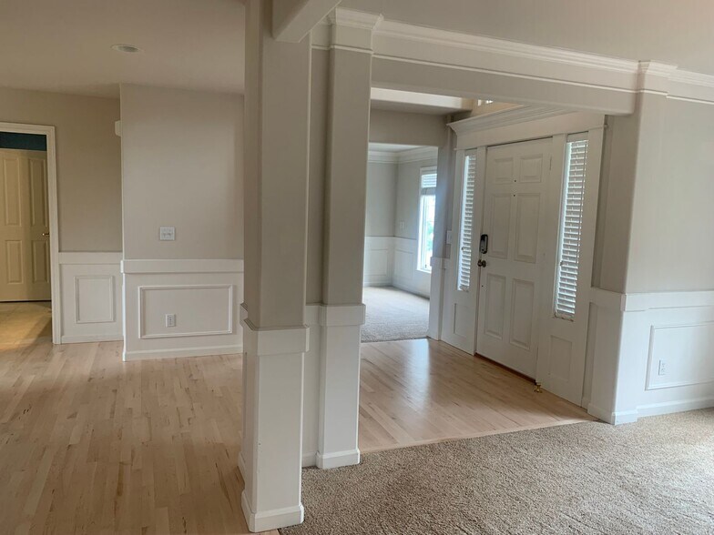 Building Photo - 4903 S 283rd Pl