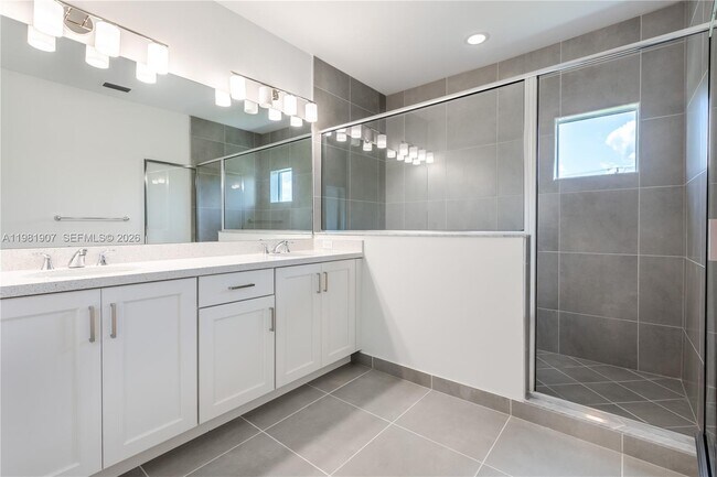 Building Photo - 542 Parsons Wy