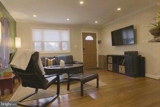 Building Photo - 11014 Troy Rd