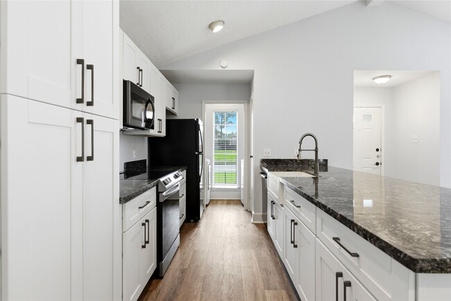 Building Photo - 16625 Ivy Grove Dr
