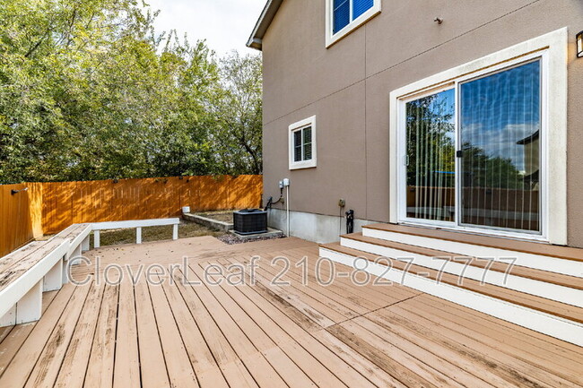 Building Photo - 10414 Legacy Hl