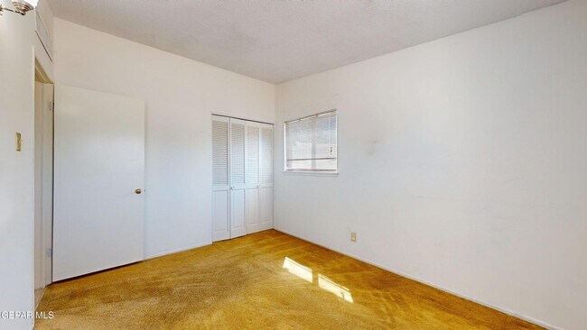 Building Photo - 4553 Skylark Way
