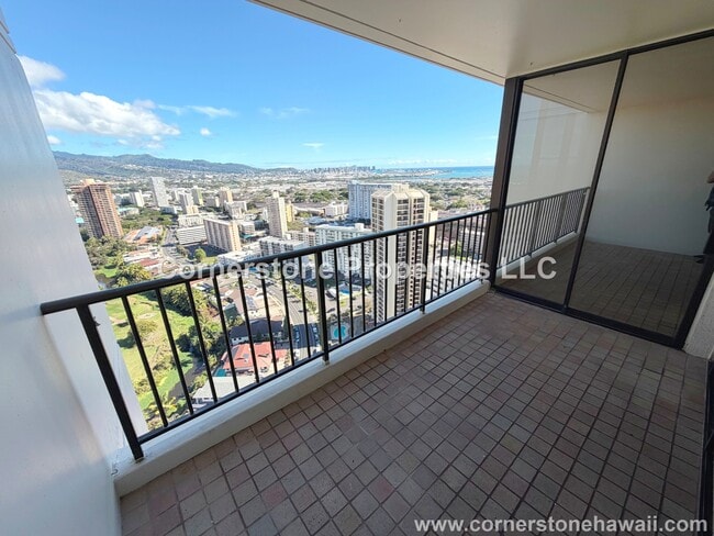 Building Photo - 990 Ala Nanala St