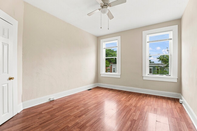 Building Photo - 730 Linnard St