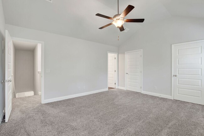 Building Photo - 77 Dorsey Dr