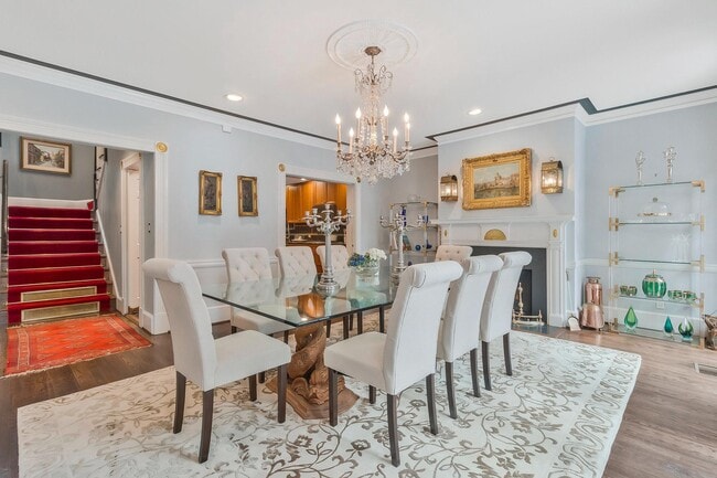 Building Photo - 3230 Volta Pl NW