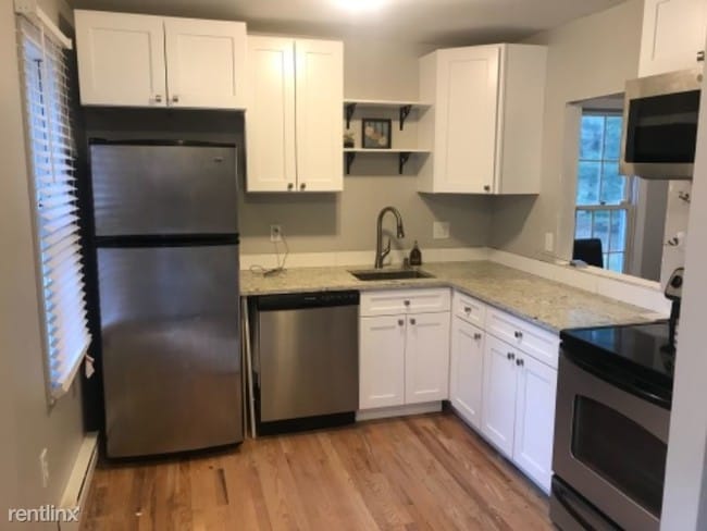 Primary Photo - 54 Rope Ferry Rd