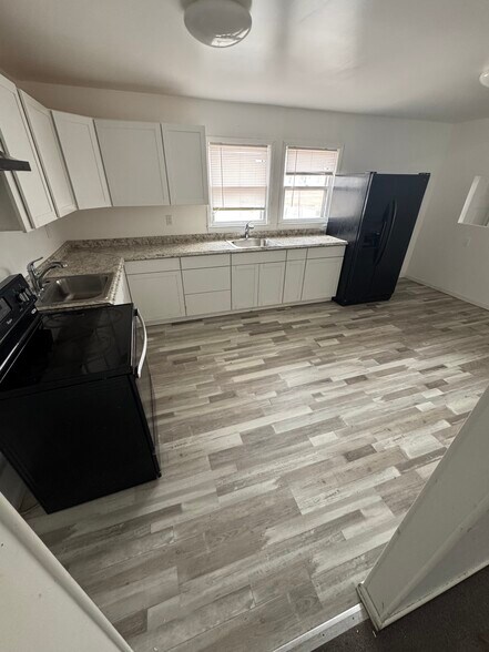 Building Photo - 38 North St