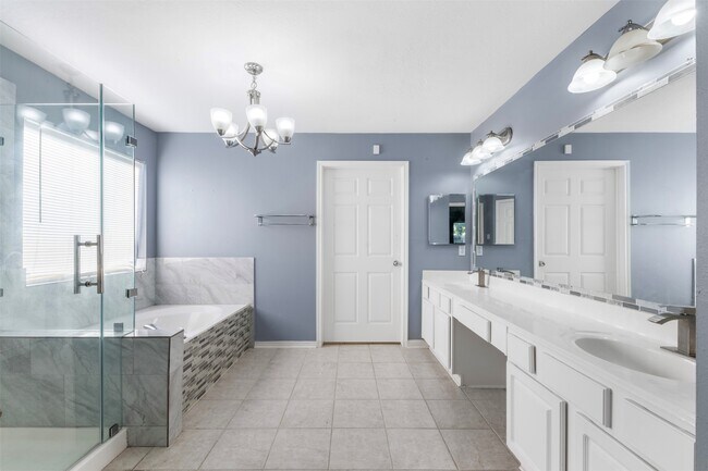 Building Photo - 8738 Willancy Ln