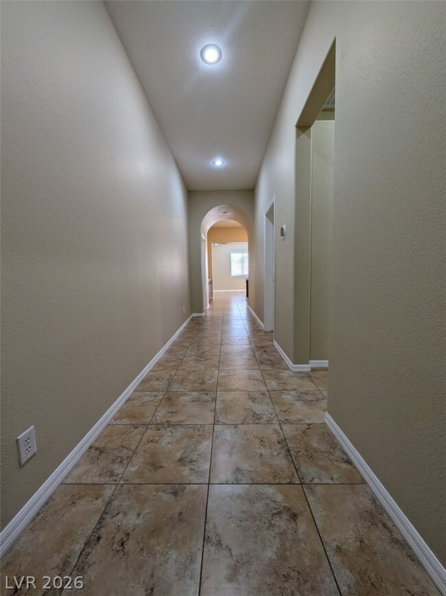 Building Photo - 1032 Via Canale Dr