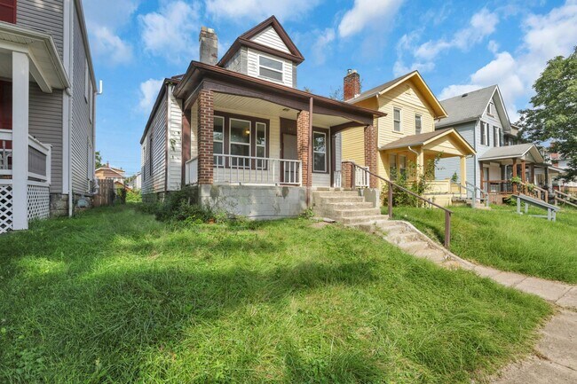 Building Photo - 157 S Eureka Ave