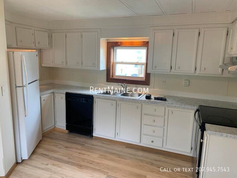 Building Photo - 29 Pheasant Hill Mobile Home Park