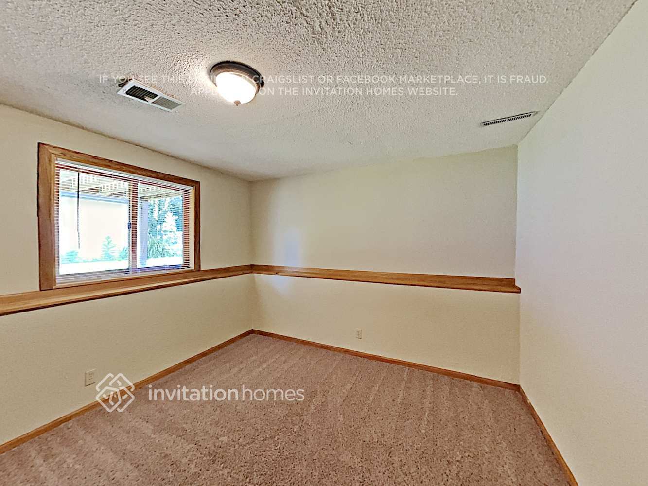 Building Photo - 5254 Upper 183rd St W