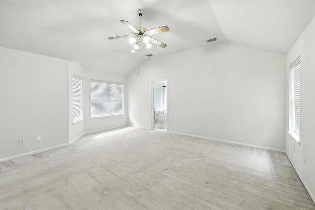 Building Photo - 14411 Gadshill Cir