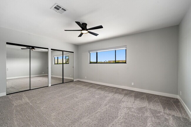 Building Photo - 79869 Hummingbird Ln