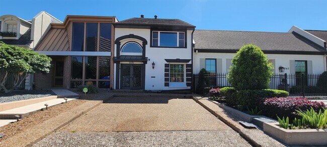 Primary Photo - 5141 Del Monte Dr