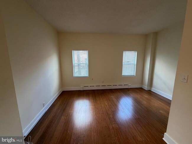 Building Photo - 1436 Wolf St
