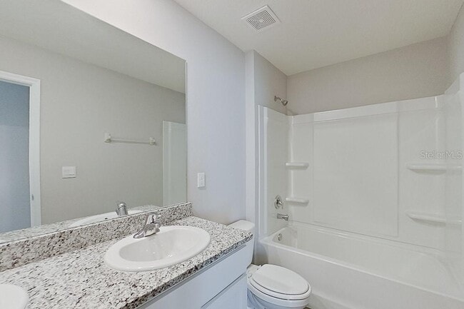 Building Photo - 8610 SW 44th Ct