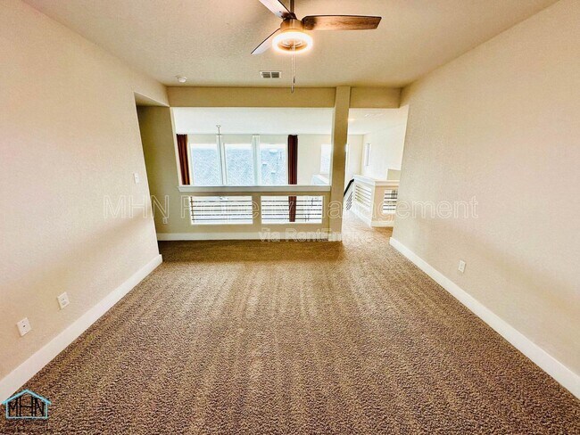 Building Photo - 14906 Palmer Crk