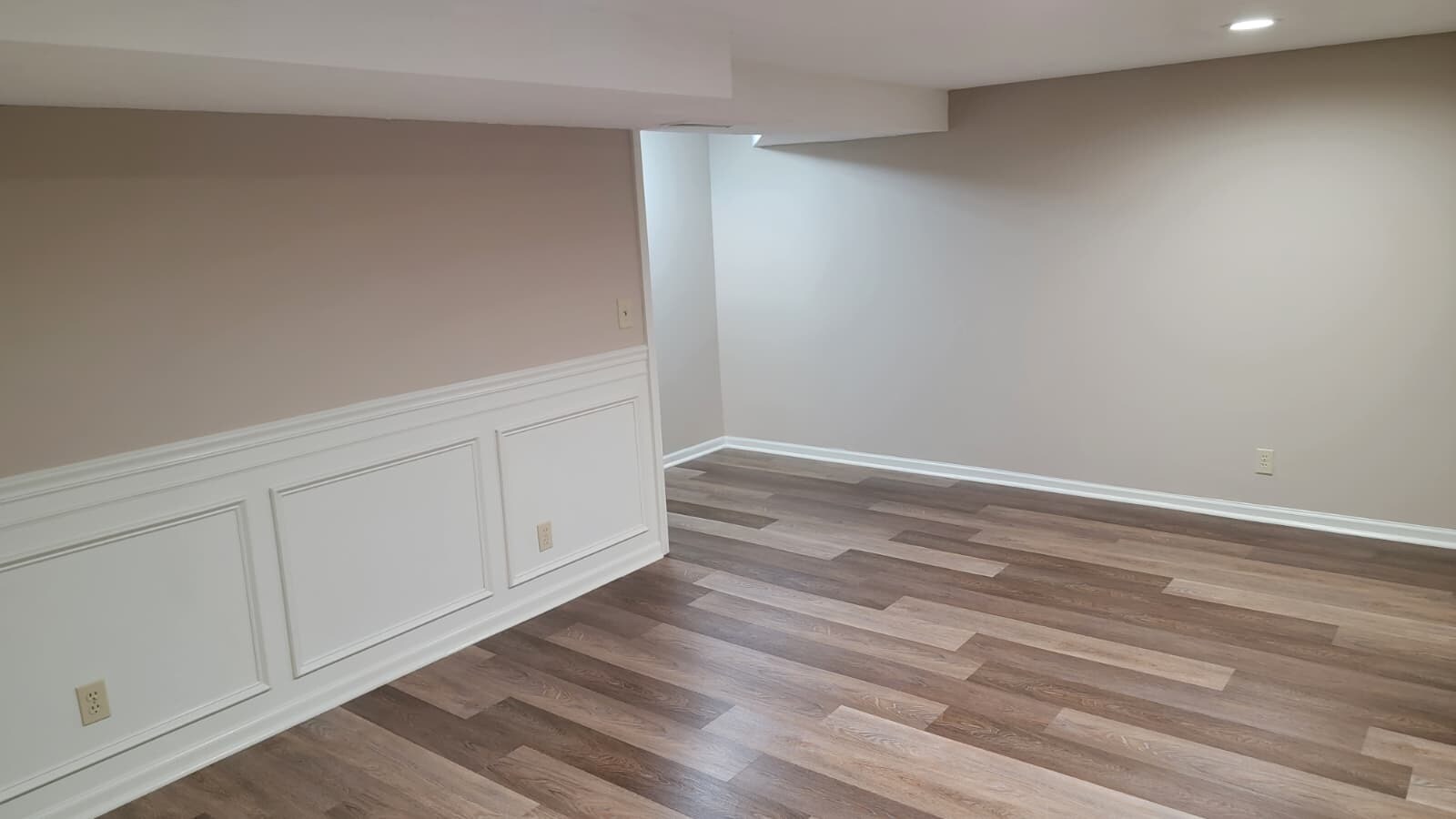 Building Photo - 6525 Blossomwood Cir NE