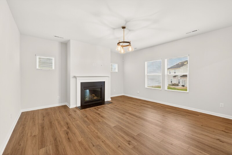 Building Photo - 5303 Spicewood Lk Dr