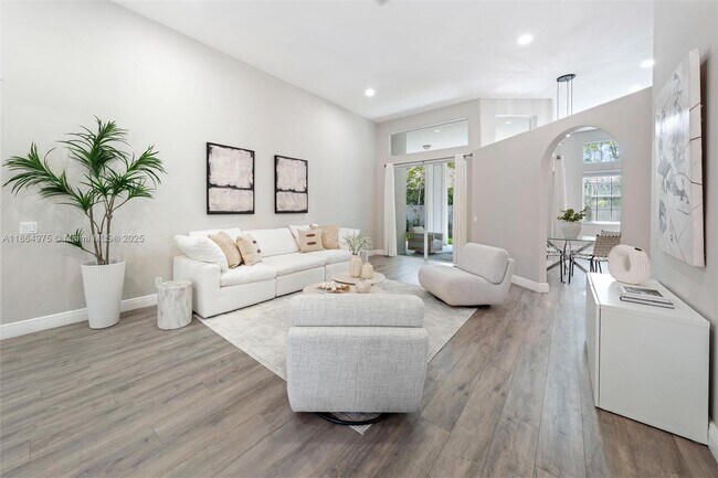 Primary Photo - 2587 Jardin Ct