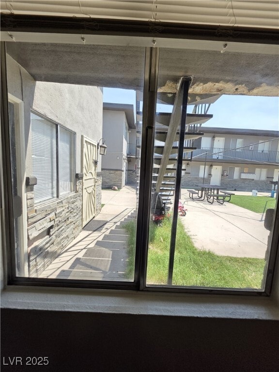 Building Photo - 2626 Lynnwood St