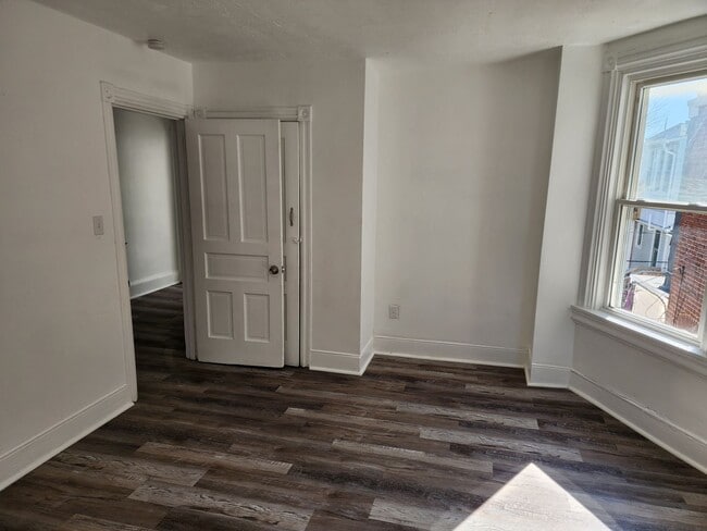 Building Photo - 2408 West St