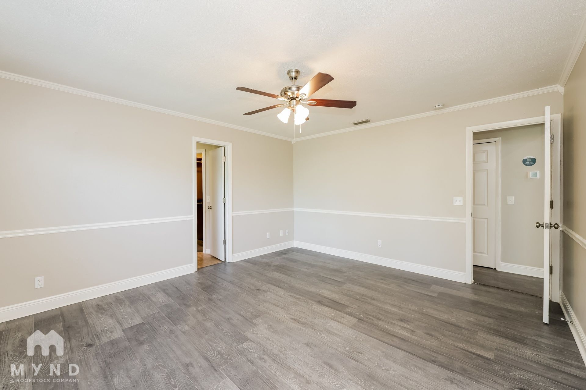 Building Photo - 6529 Seafairer Dr