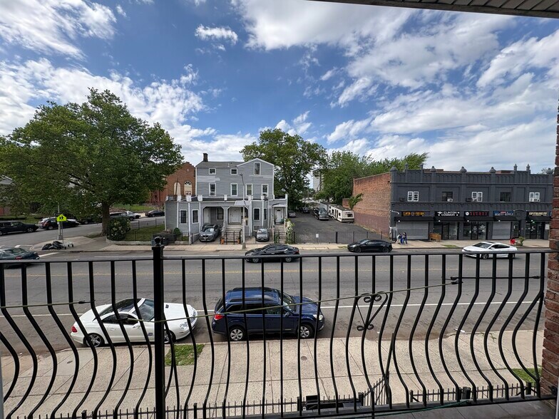 324 Clinton Ave 2 - 324-326 Clinton Ave