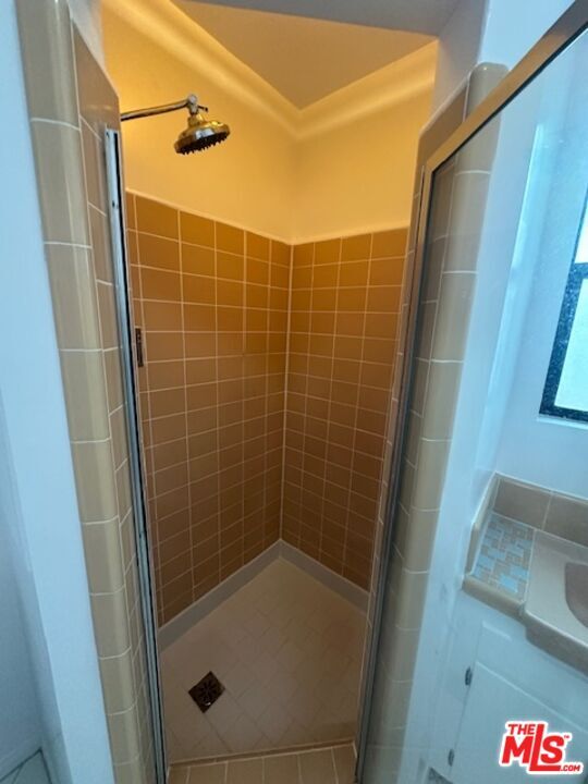 Building Photo - 840 S Bedford St