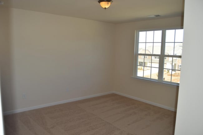 Building Photo - 10323 Rutledge Ridge Dr NW