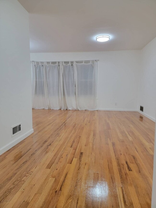 Building Photo - 57-08 260th St