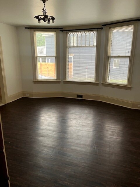 Dining Room Window side - 1440 21st Ave