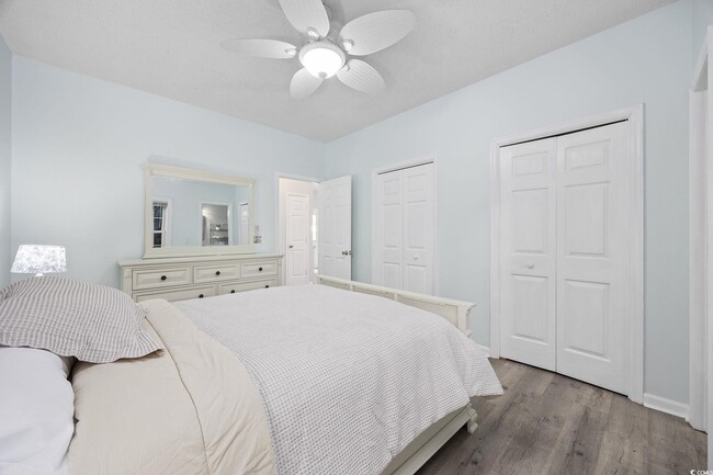 Building Photo - 9580 Maison Ct