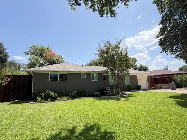 Building Photo - 3158 Newcastle Dr