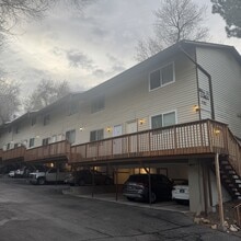 Building Photo - 702 Wall St