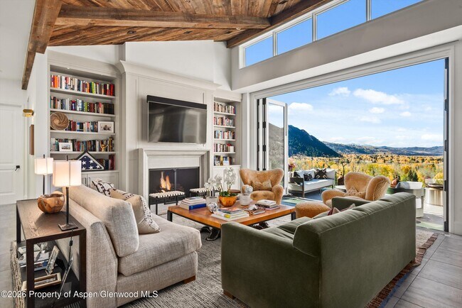 Building Photo - 191 Skimming Ln