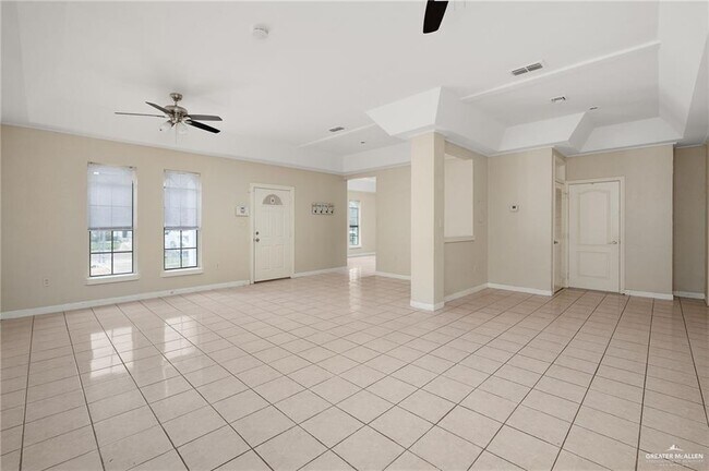 Building Photo - 11 Paseo Del Rey