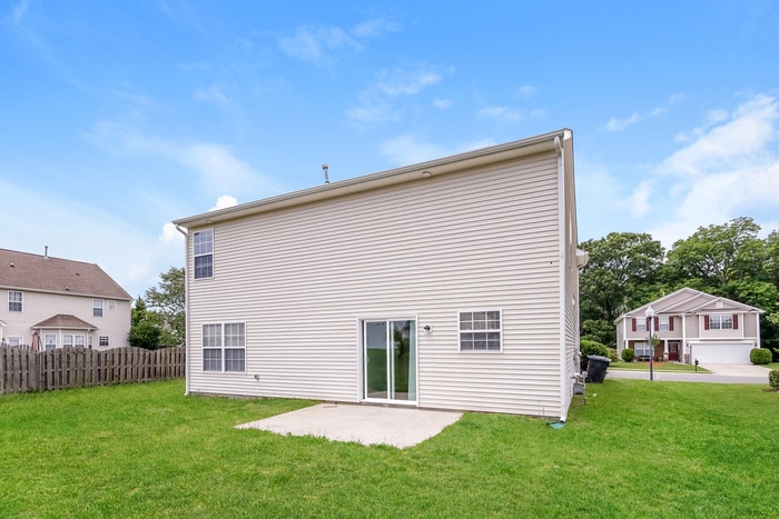 Building Photo - 14227 Waterlyn Dr