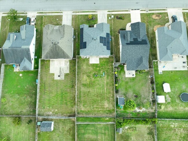 Building Photo - 4128 Pullman Cir