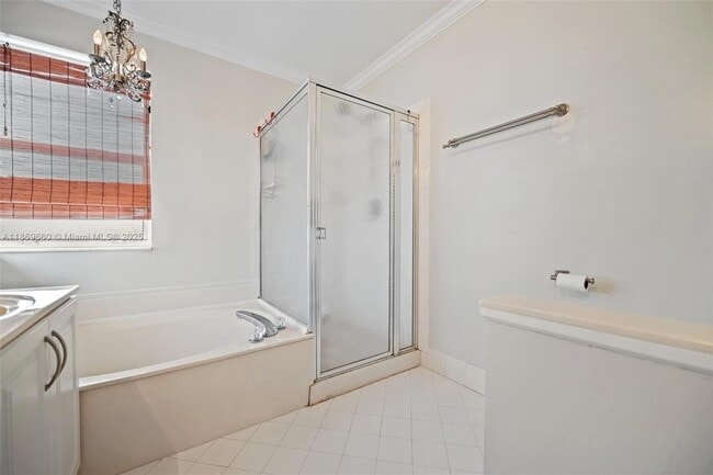 Building Photo - 15376 14th Manor