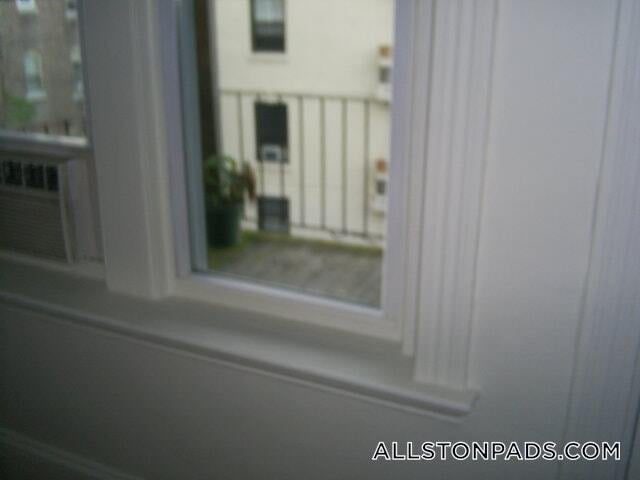 Building Photo - 1375 Commonwealth Ave