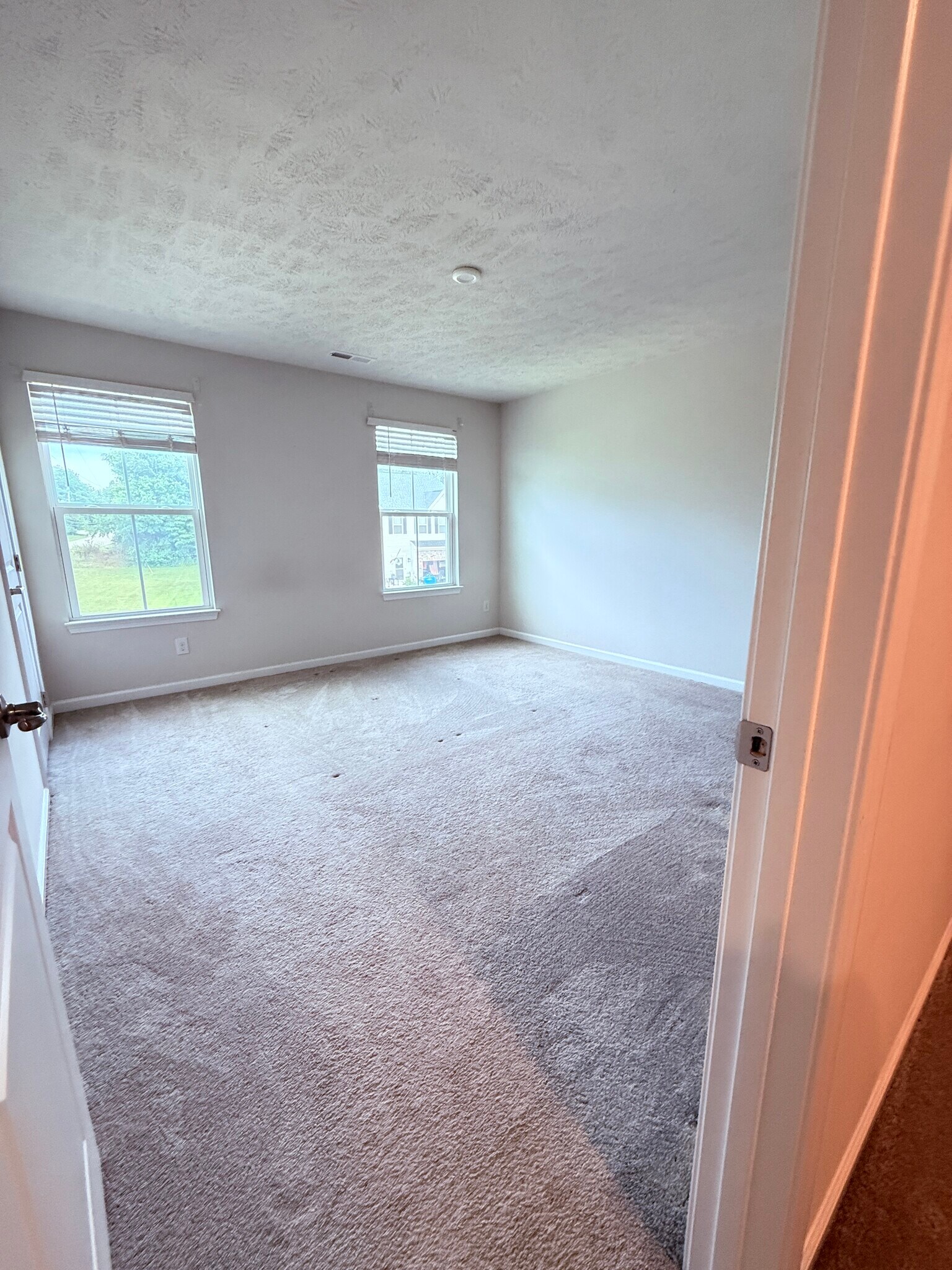 Building Photo - 3387 Jackson Park Dr NW