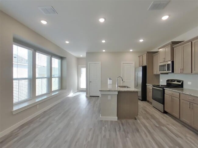 Building Photo - 1569 Palo Verde Wy