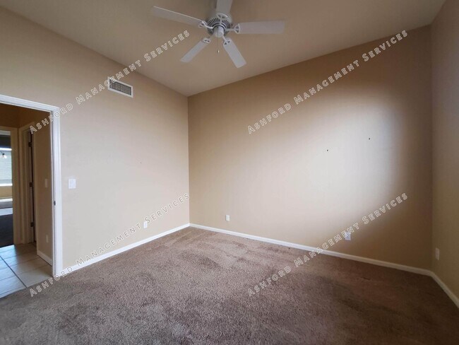 Building Photo - 3 BEDROOM WITH POOL NORTH SCOTTSDALE