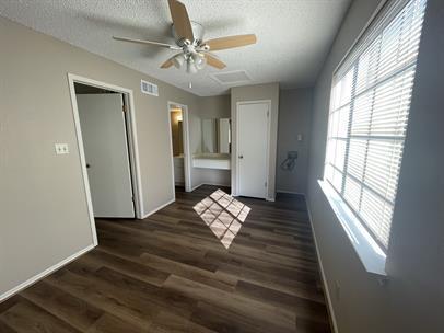 Building Photo - Charming 1-Bedroom Retreat on Billie Dr