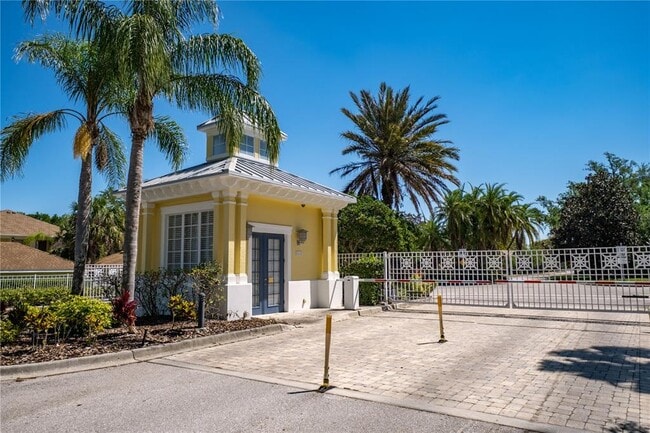 Building Photo - 5546 Whitehead St